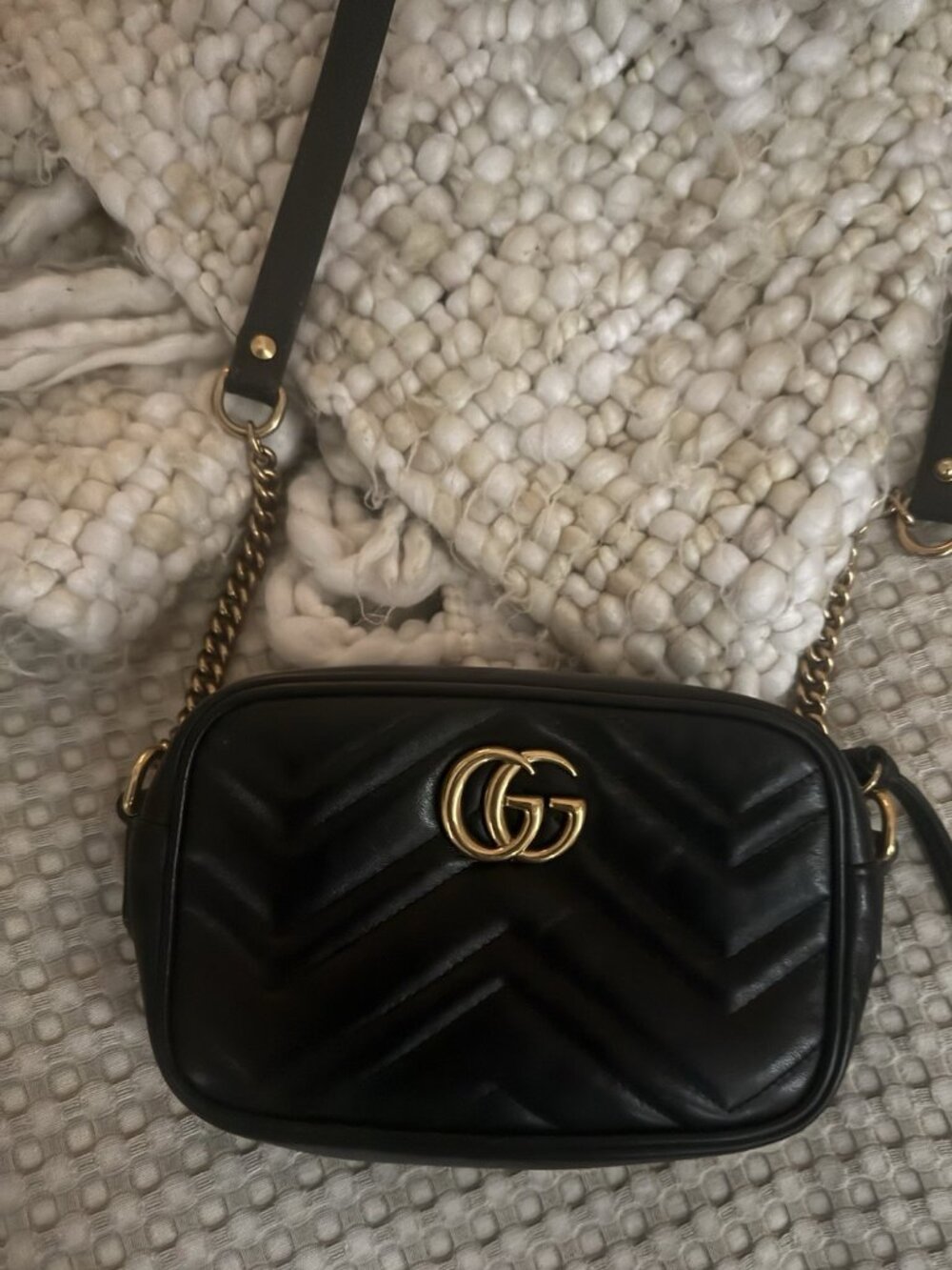 Gucci GG Marmont Shoulder Bag Small Black Leather